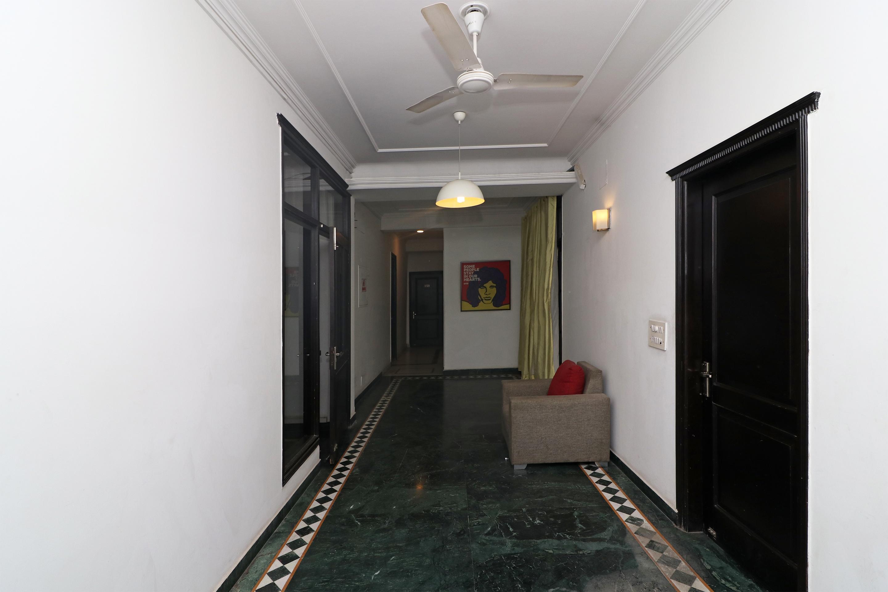 Super Hotel O Hare Rama Guest House نيودلهي المظهر الخارجي الصورة