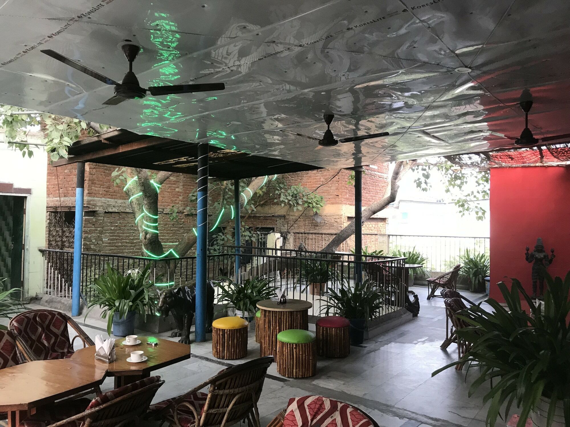 Super Hotel O Hare Rama Guest House نيودلهي المظهر الخارجي الصورة
